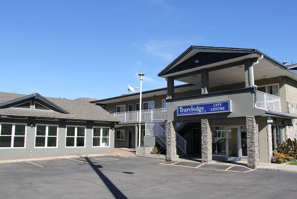 Travelodge by Wyndham Kamloops 1
