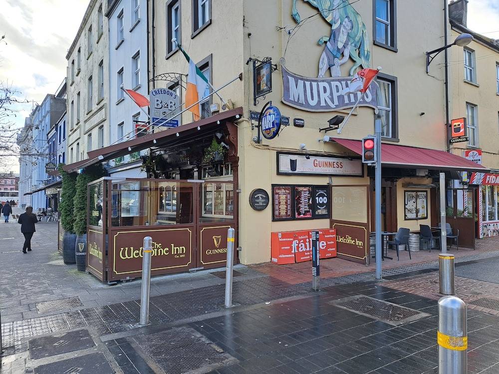 Creedons Traditional Welcome Accommodation 1