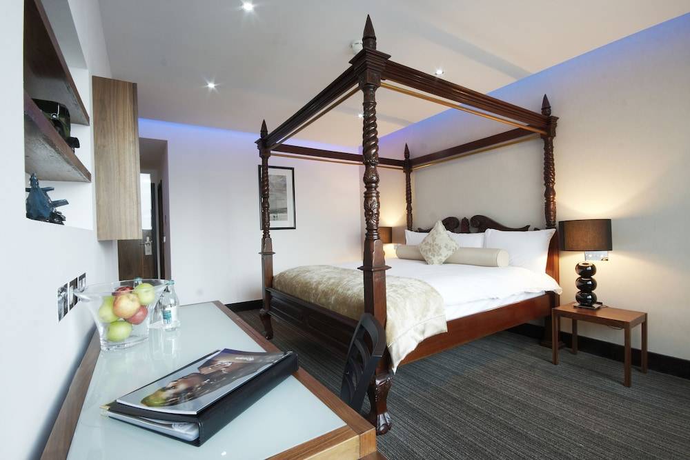 Rochestown Park Hotel & Leisure Centre 1