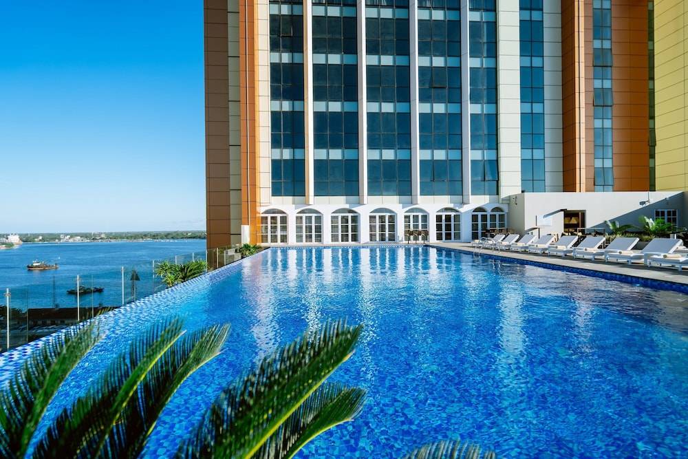 Johari Rotana 1