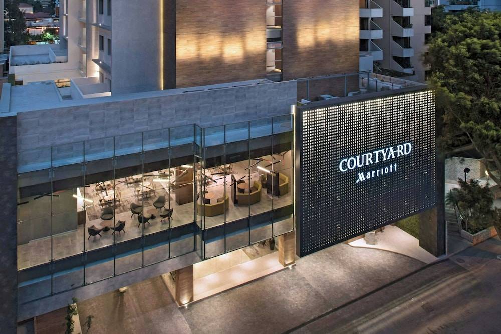 Courtyard by Marriott Guatemala City 1