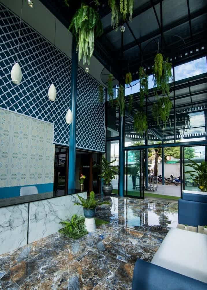 Blue Lagoon Hotel 1