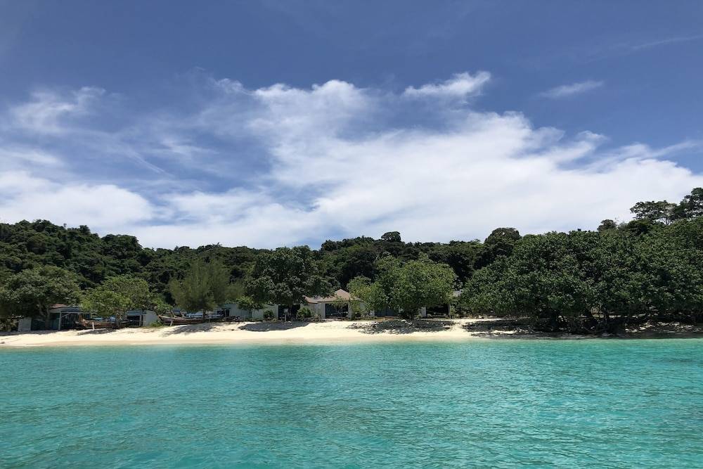 Paradise Resort Phi Phi 1