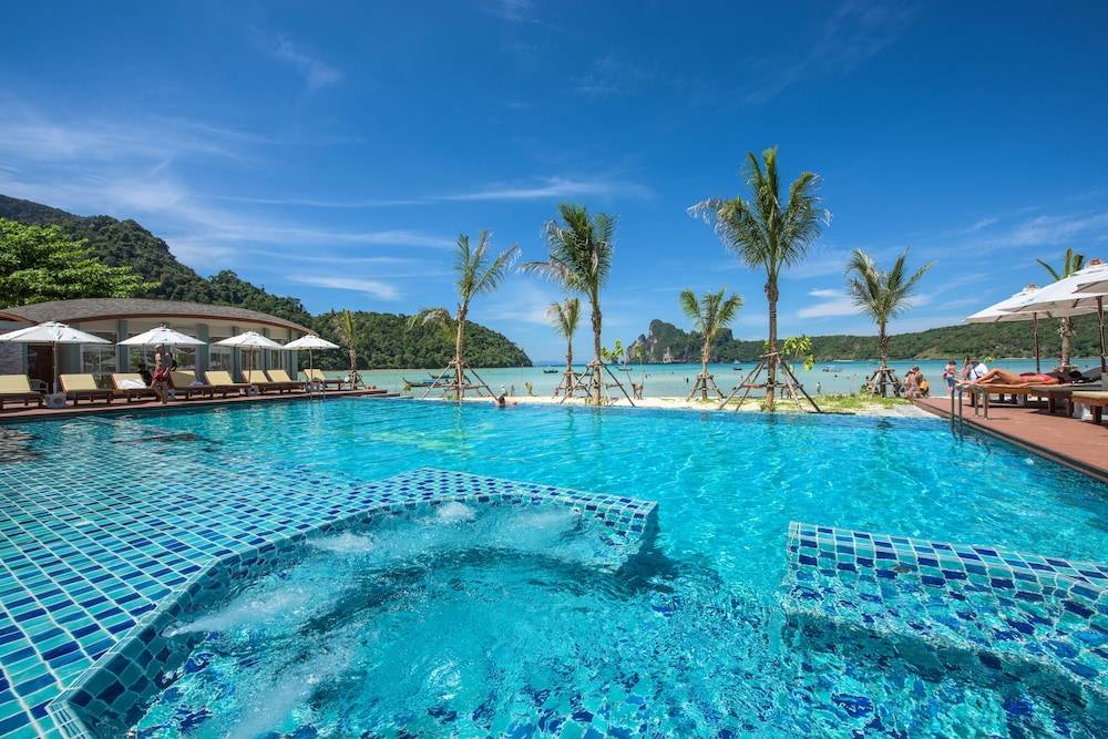 Phi Phi Harbour View Hotel 1