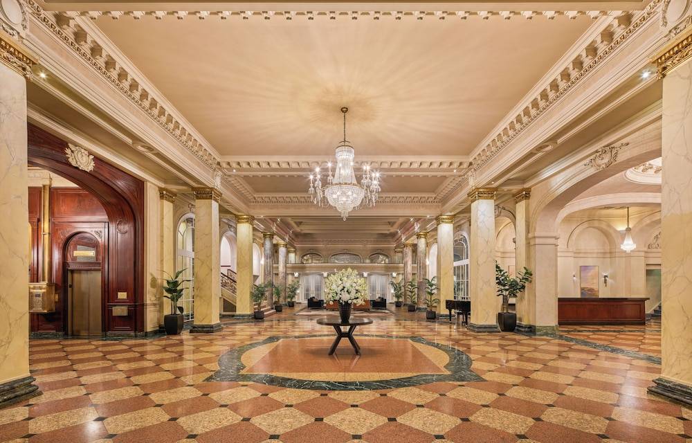 Fairmont Palliser 1