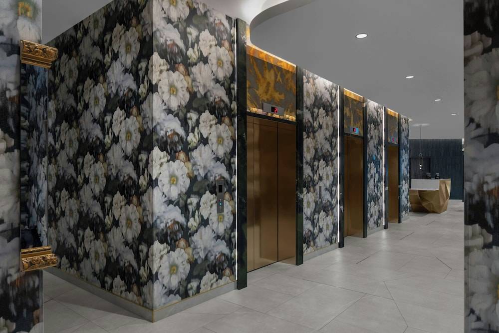 The Dorian, Autograph Collection 2