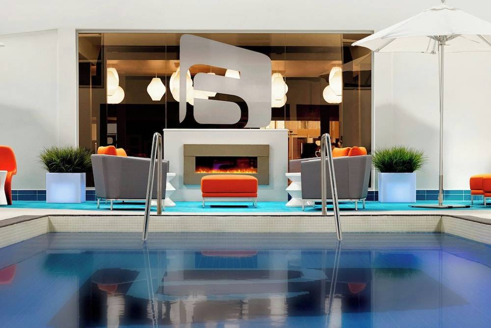 Aloft by Marriott Calgary University 1