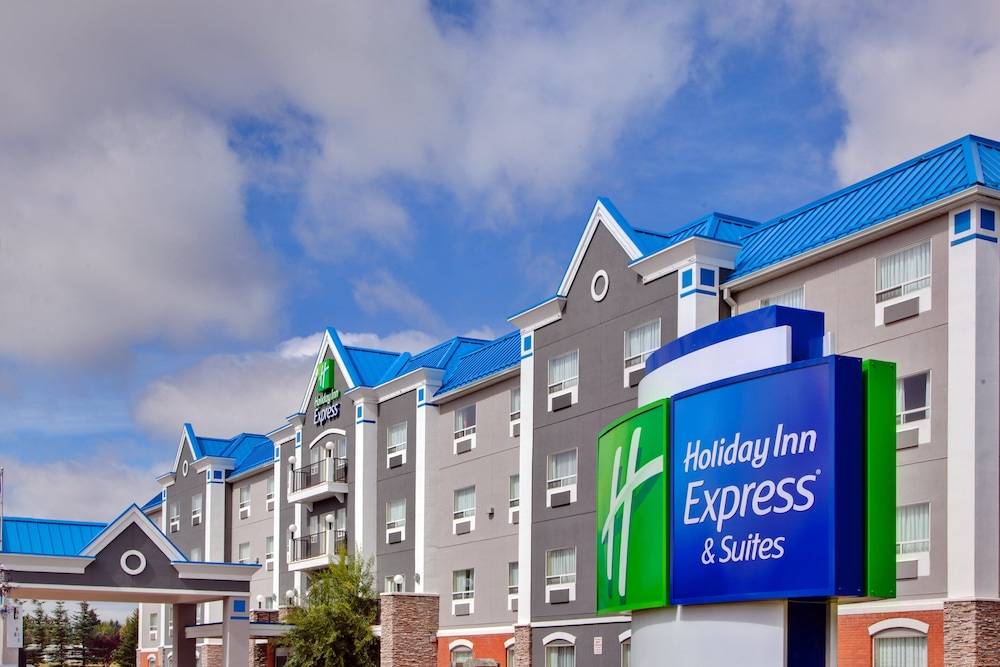 Holiday Inn Express & Suites CALGARY SOUTH-MACLEOD TRAIL S by IHG 1