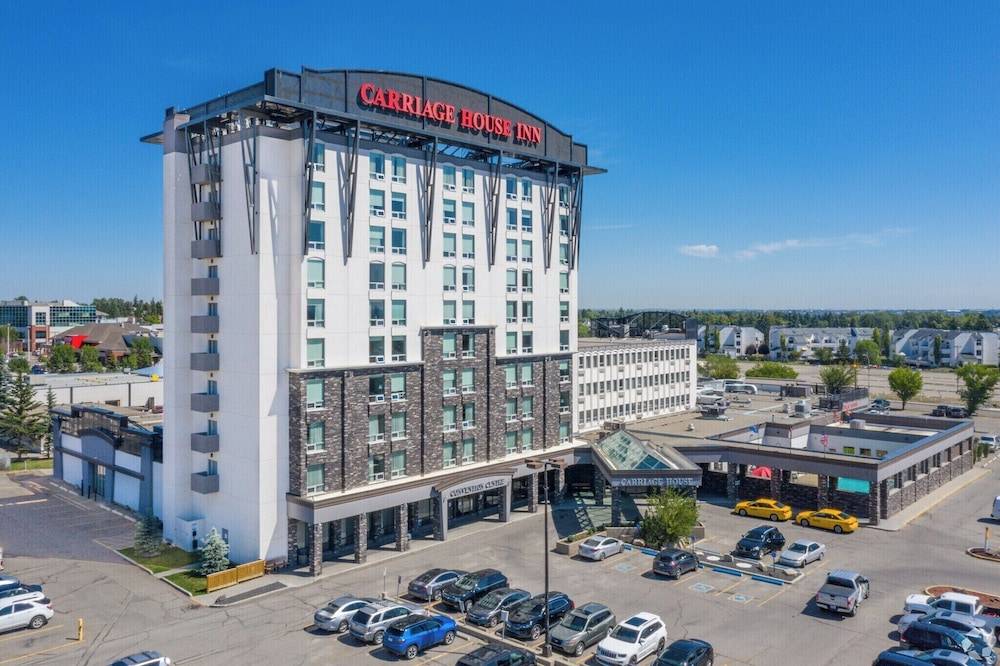 Carriage House Hotel and Conference Centre 1