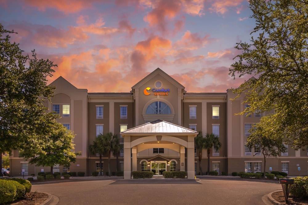 Comfort Suites Myrtle Beach Central 1