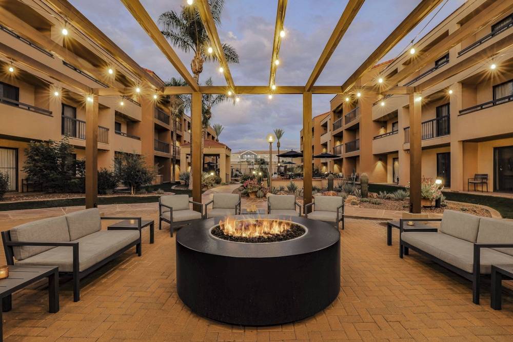 Courtyard Tucson Airport 1