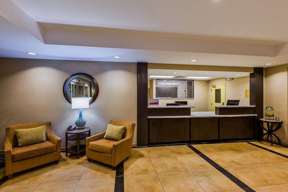 Candlewood Suites TUCSON by IHG 2