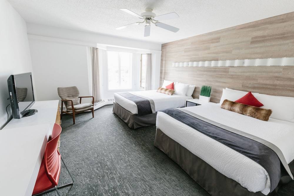 Elk + Avenue Hotel 1