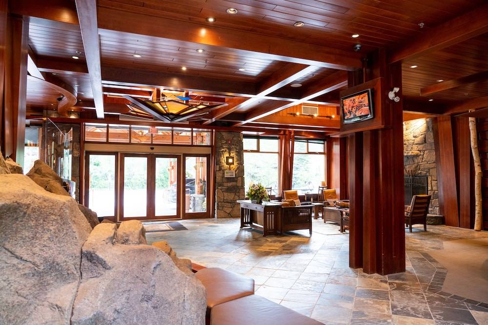 Fox Hotel and Suites 2