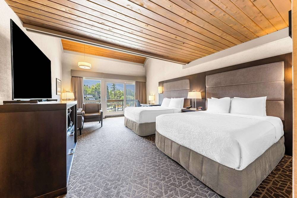 Best Western Plus Banff International Lodge 1