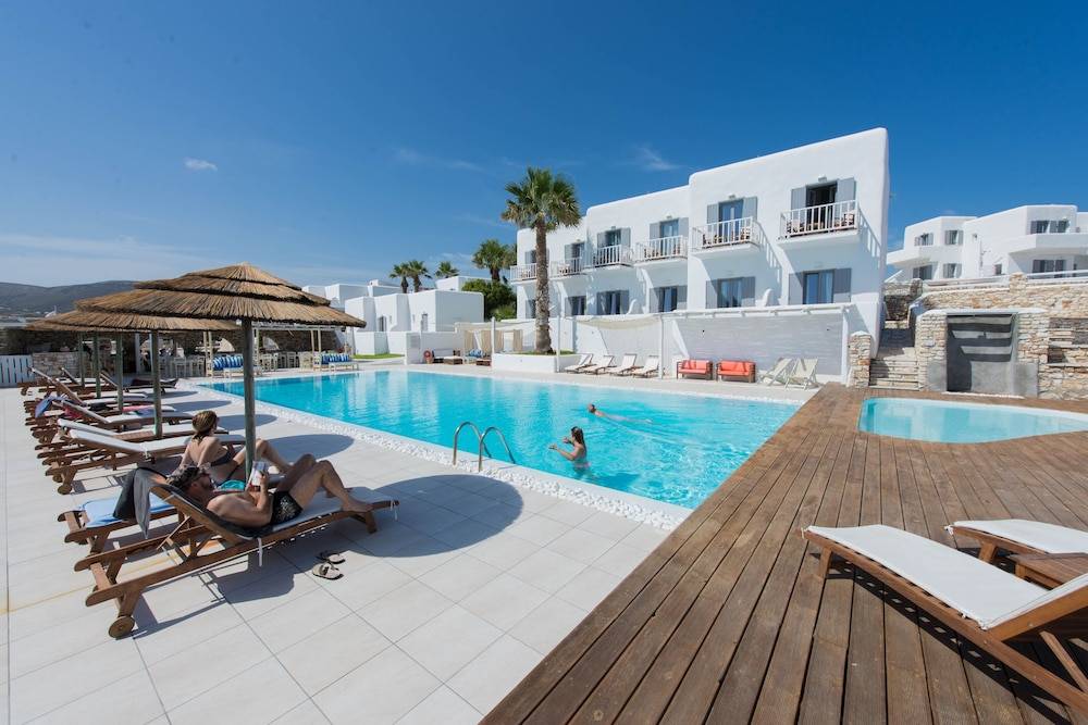 Paros Bay 1