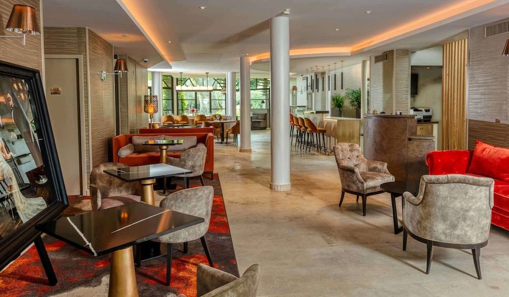 Best Western Plus Le Lavarin Avignon 2