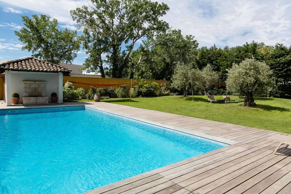 Best Western Plus Le Lavarin Avignon 1