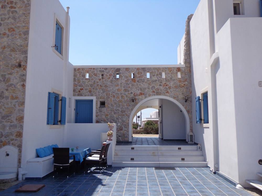 Blue Harmony Apartments 2