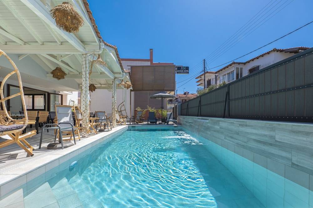 Adonis Hotel 1