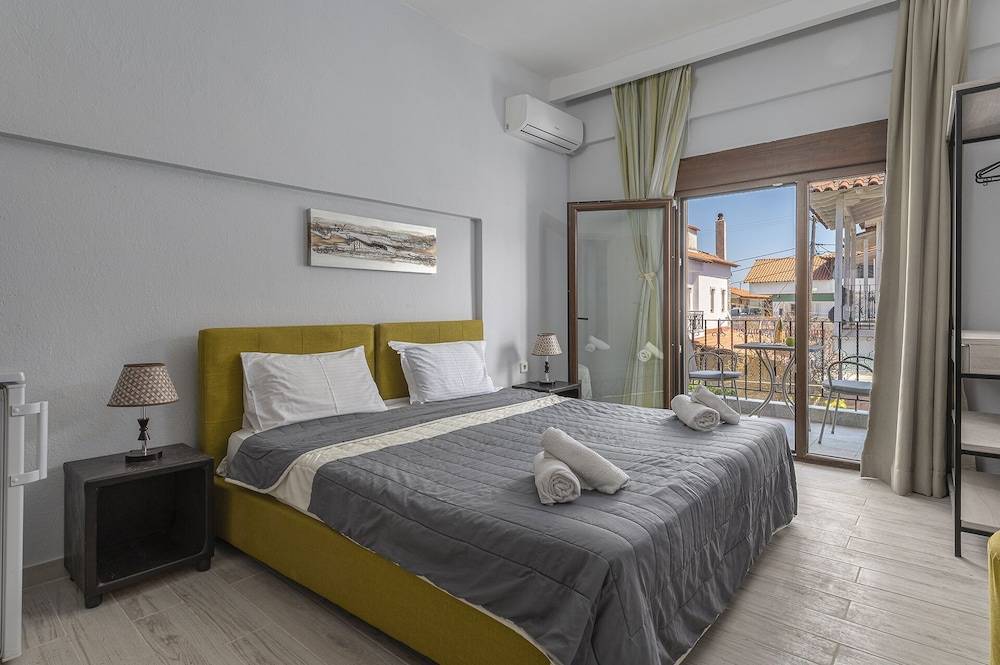 Adonis Hotel 2