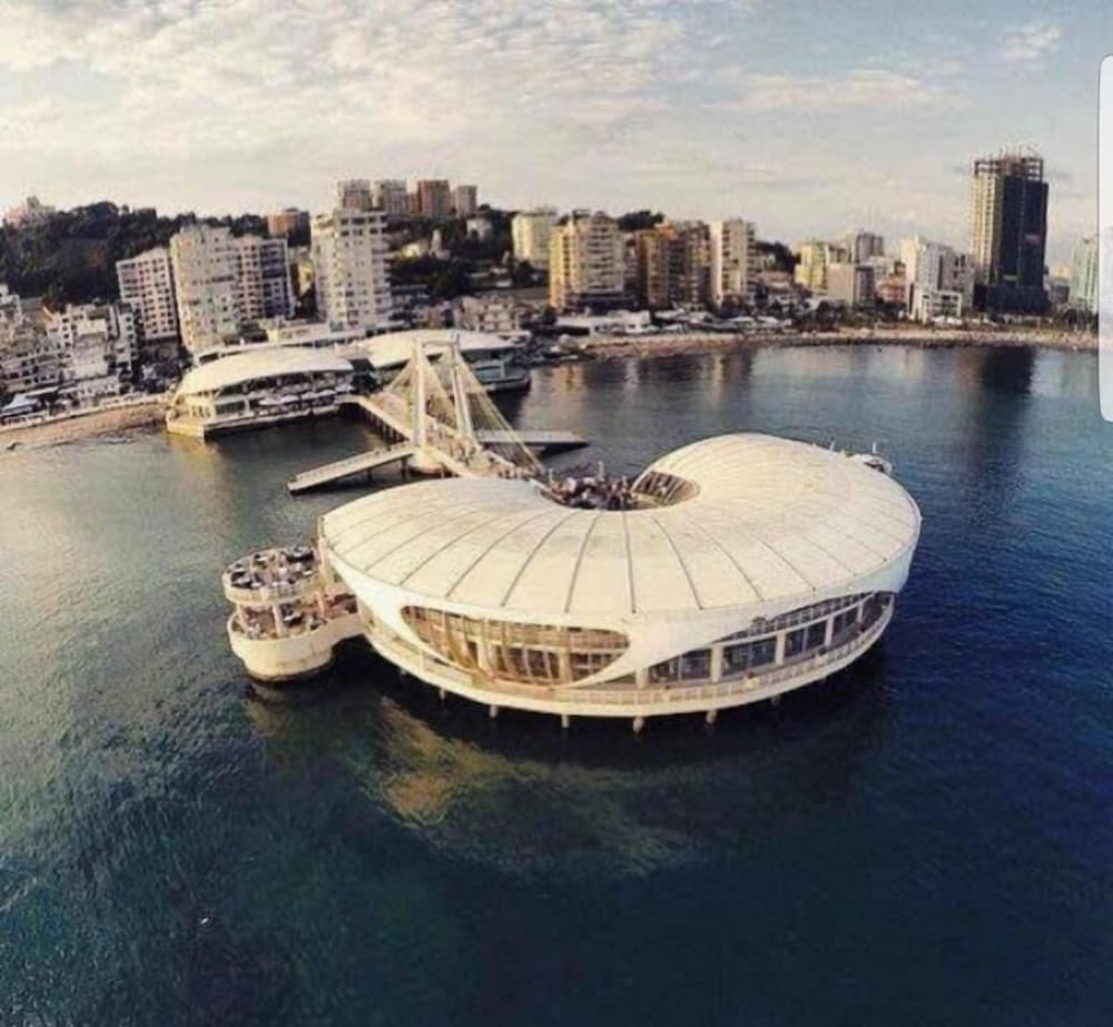 Ventus Harbor Hotel 1