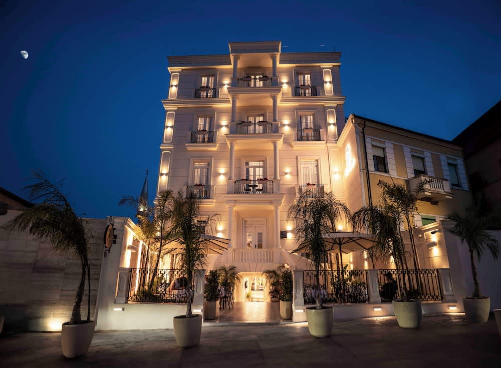 Art Gallery Boutique Hotel 1