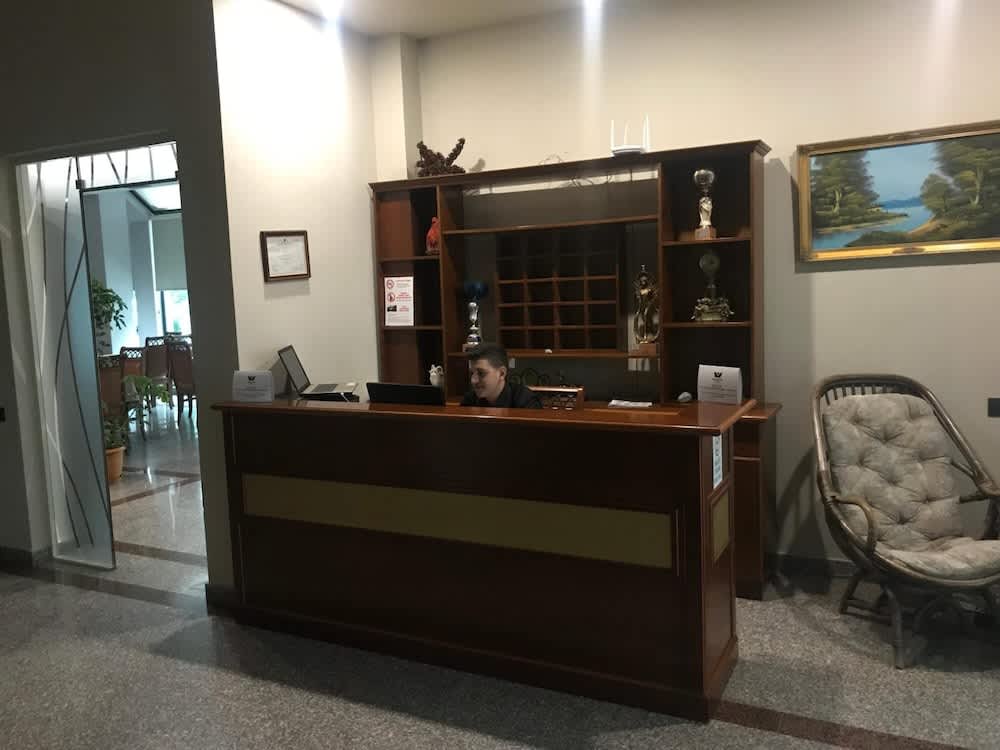 Lumera Hotel 2