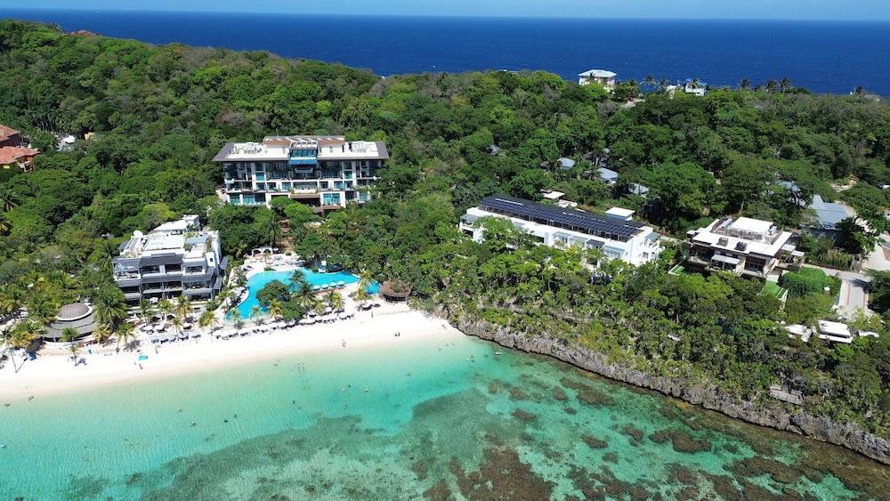 Kimpton GRAND ROATAN RESORT AND SPA by IHG 1