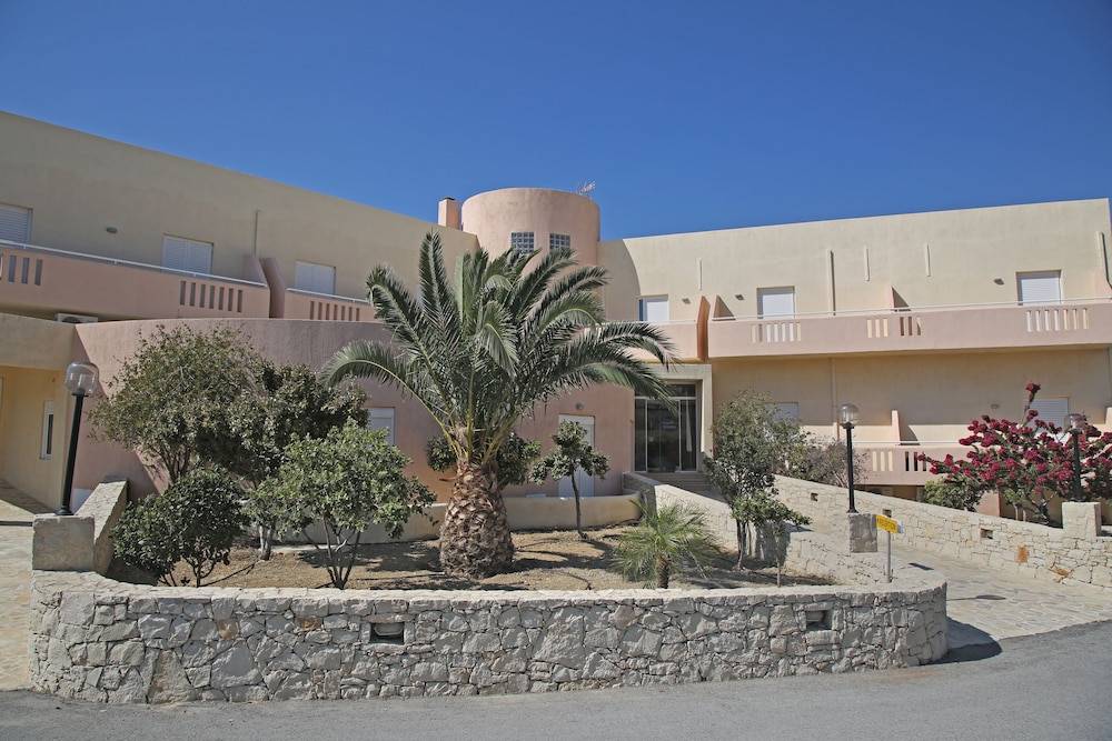 Hotel Sea Breeze 1