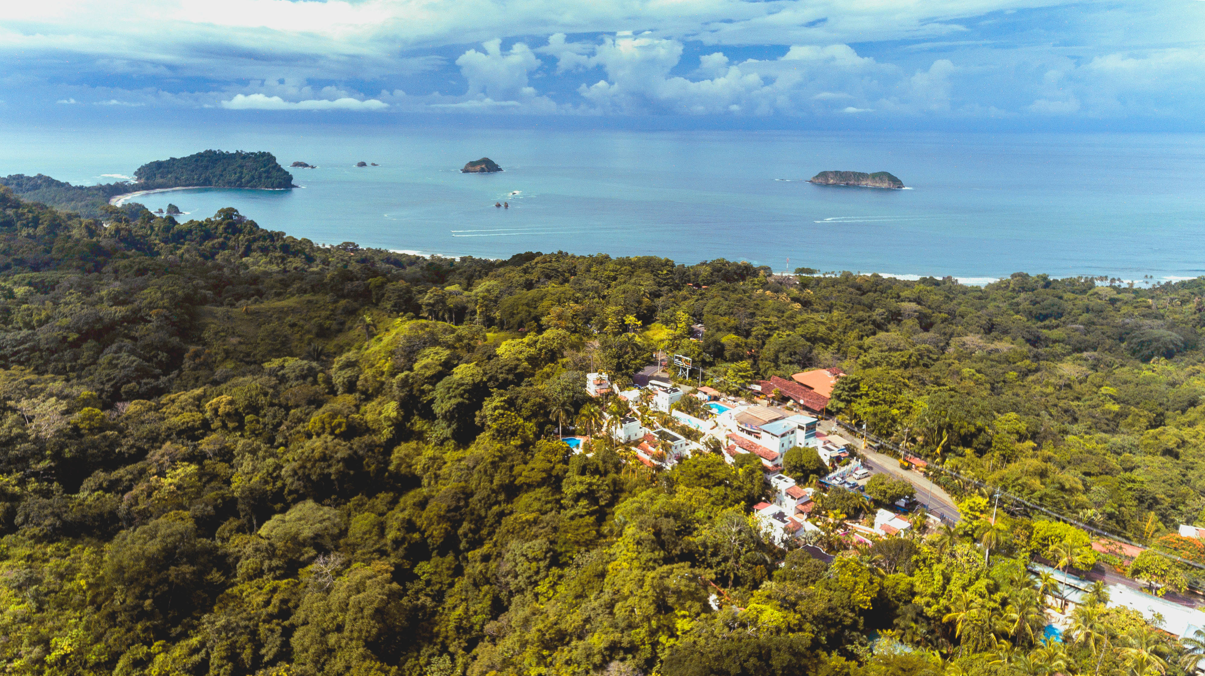 Selina Manuel Antonio 2