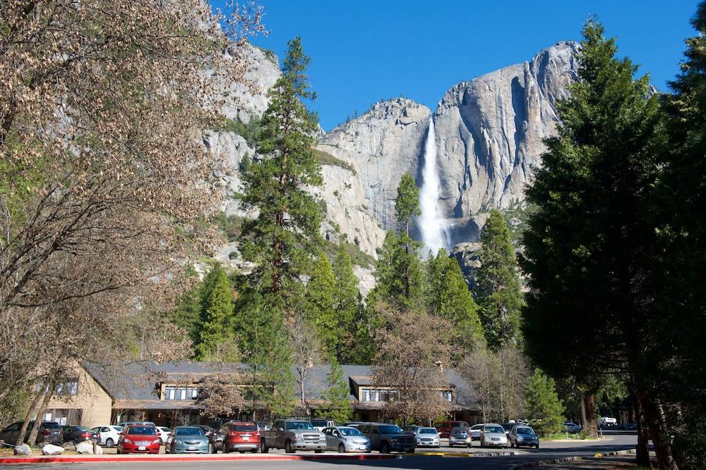 Yosemite Valley Lodge 1