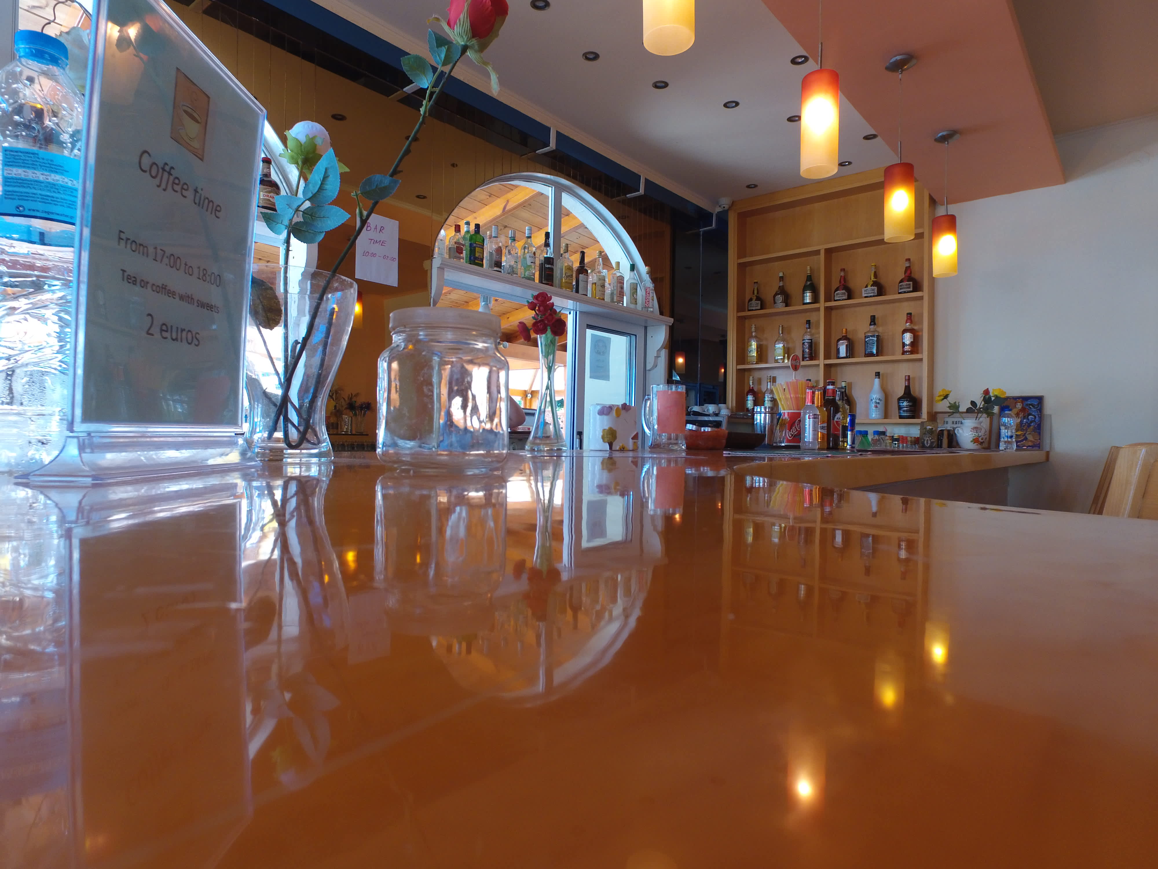 Silver Beach Hotel and Annexe Apartments 2