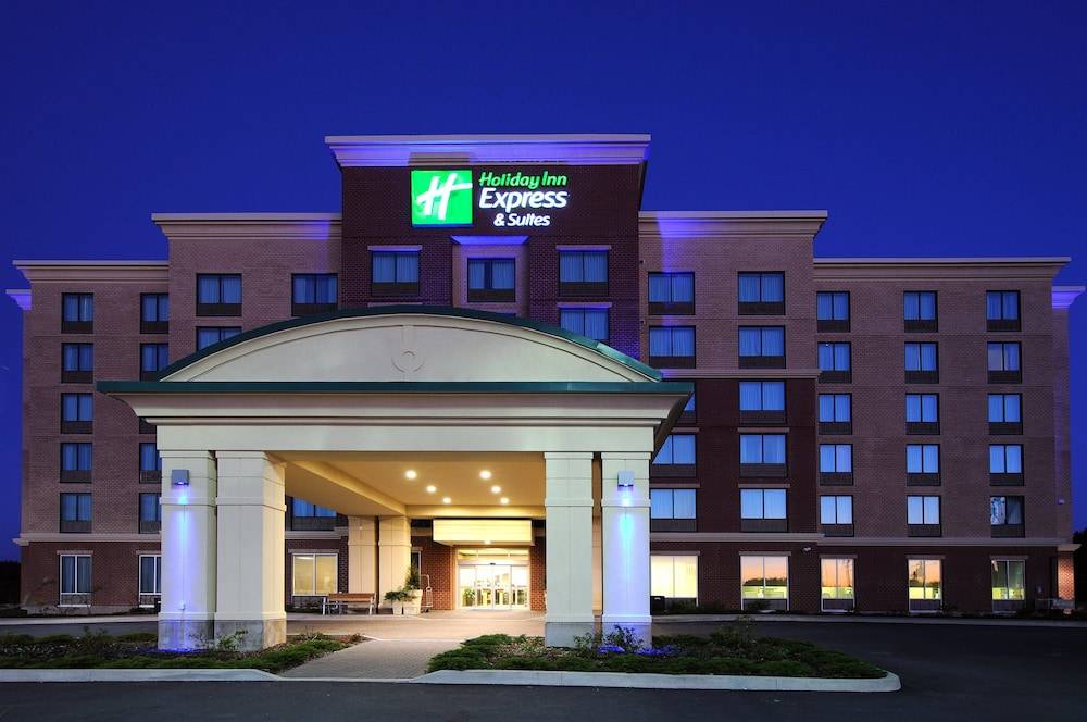 Holiday Inn Express & Suites HALIFAX AIRPORT by IHG 1