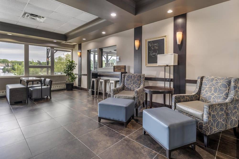 Best Western Plus Chocolate Lake Hotel - Halifax 2