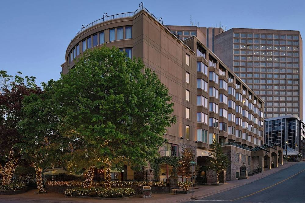 Courtyard by Marriott Halifax Downtown 1