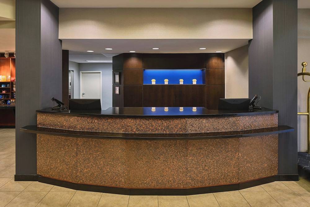 Courtyard by Marriott Halifax Downtown 2