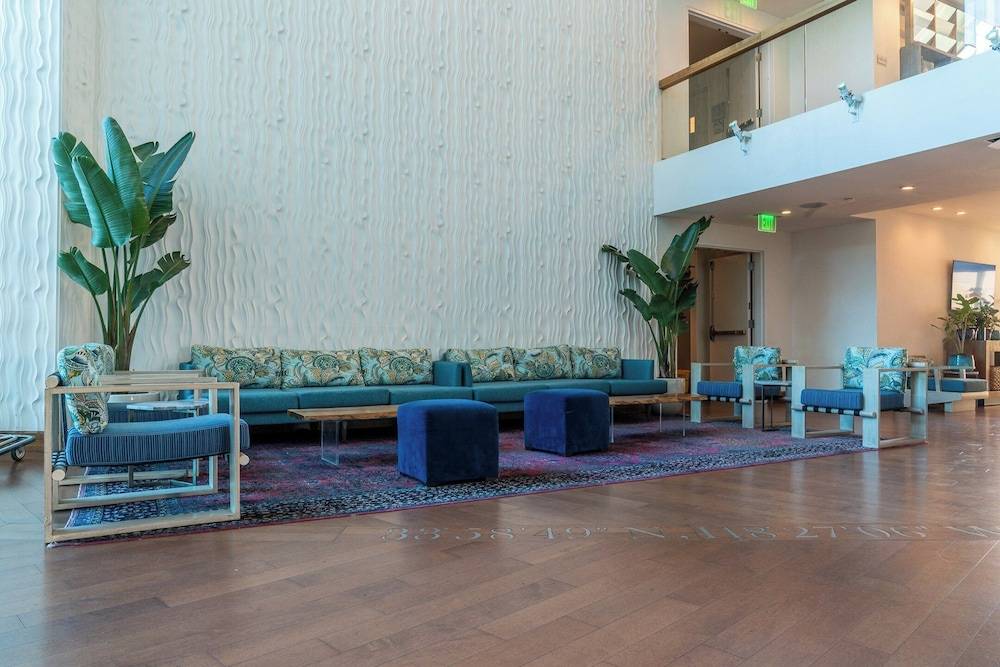 Marina del Rey Hotel 2