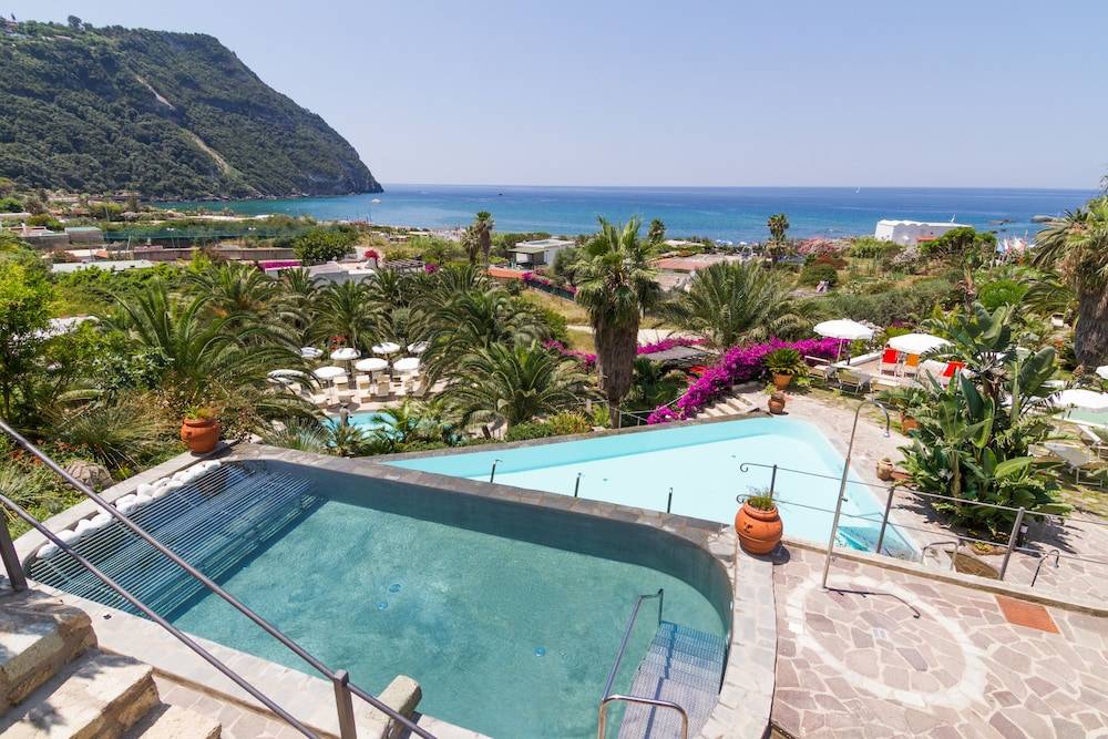 Semiramis Hotel De Charme & Pools 1