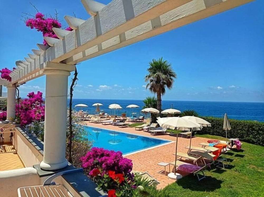 Hotel Albatros 1