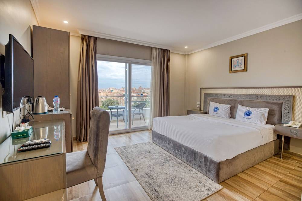 Mamlouk Pyramids Hotel 1