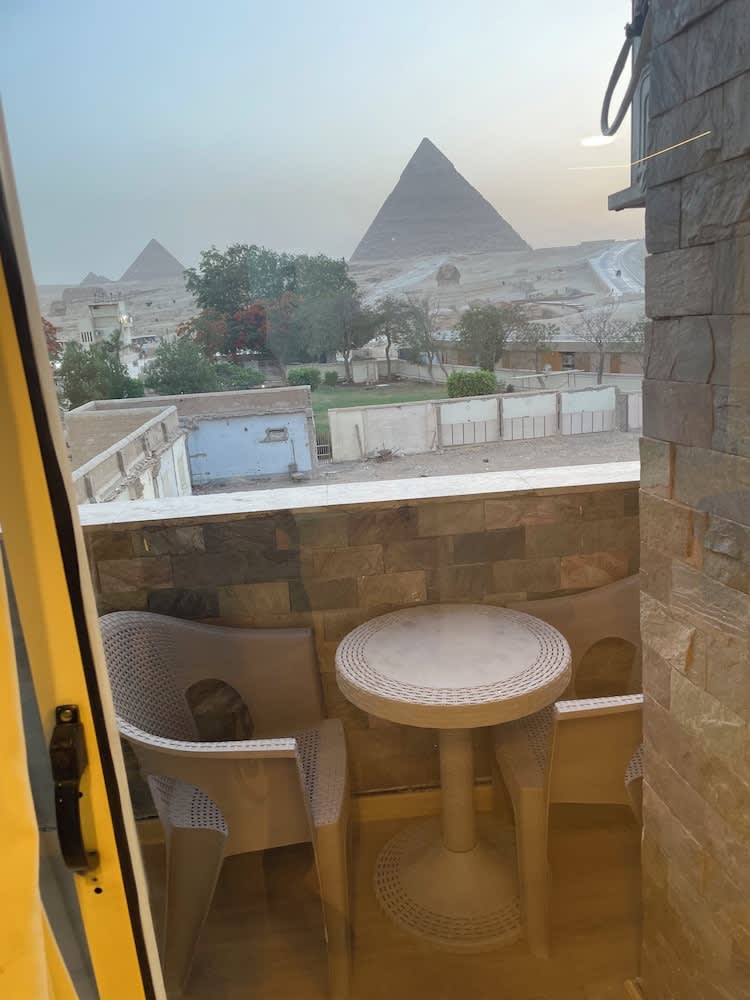 Pyramids View Inn Bed & Breakfast 2