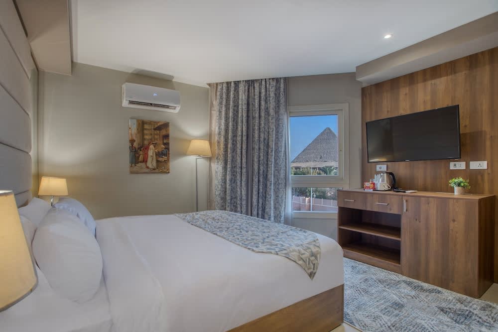 Nozol Pyramids Hotel and Spa 1