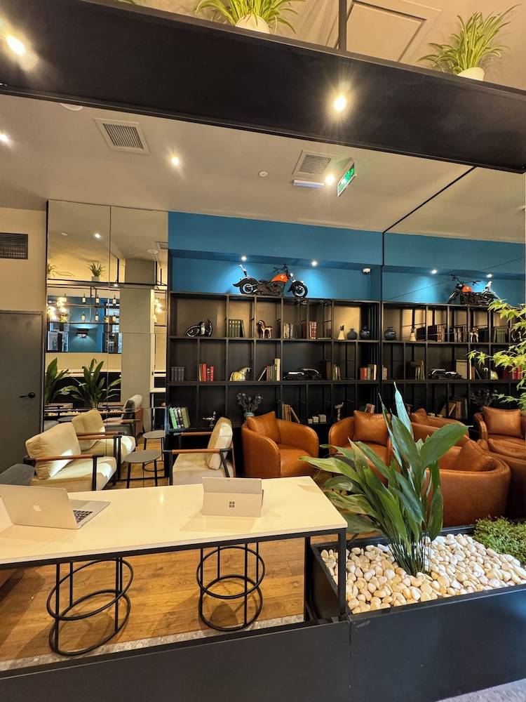 Tbilisi Edition - Design Hotel 2