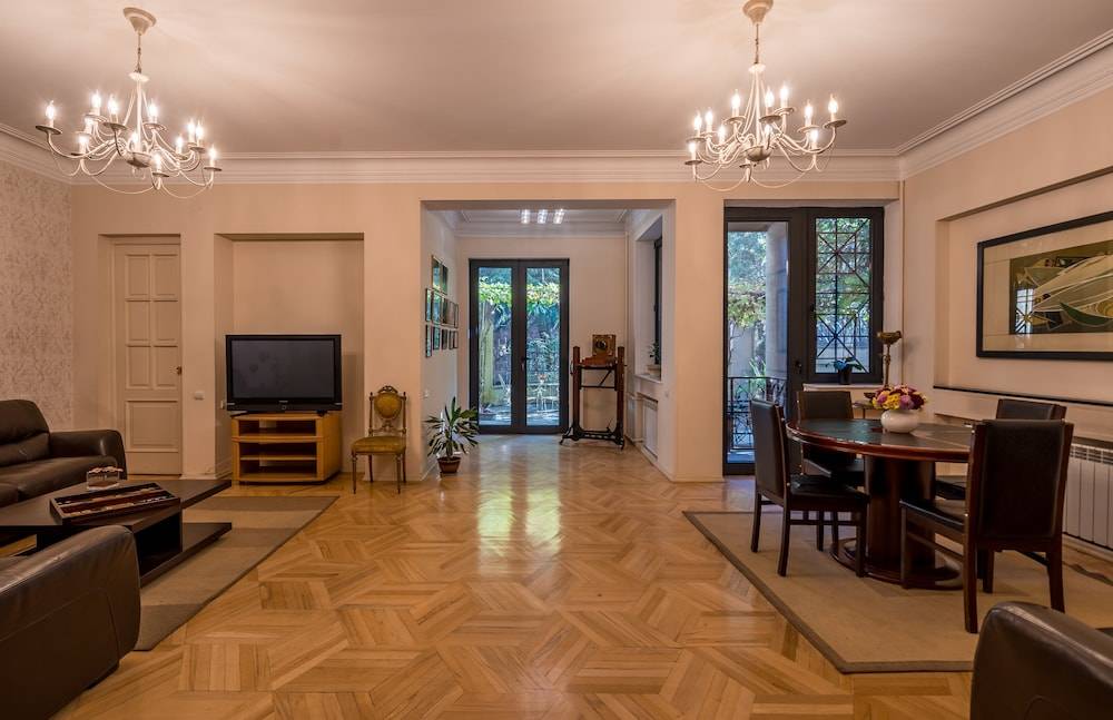 Iliani Hotel 2