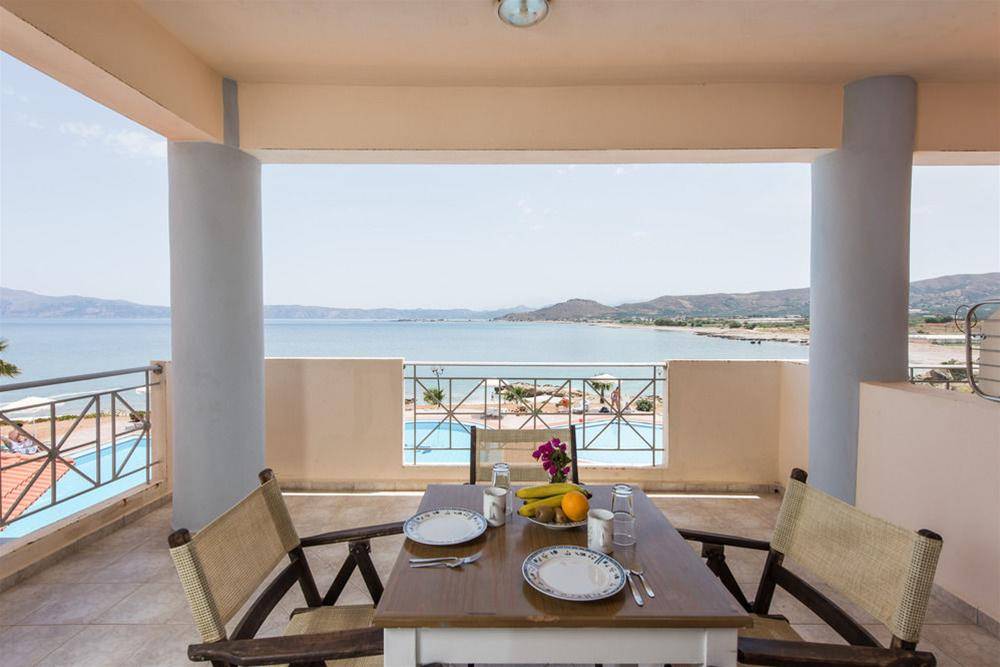 Balos Breeze Seaside House - Walk to Beach 1