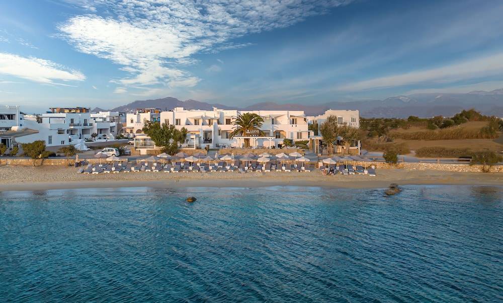 Liana Beach Hotel & Spa 1