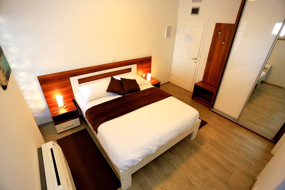 Hotel Murter 2