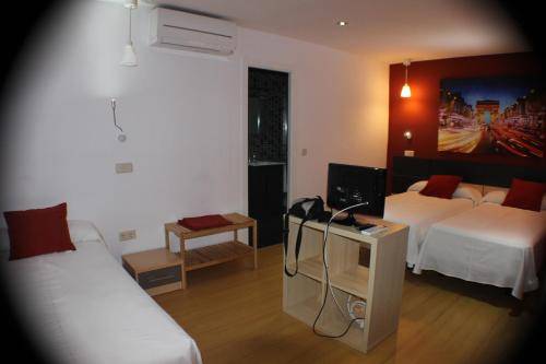 Hostal Falfes 2