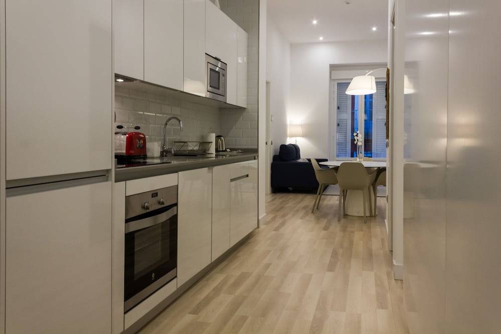 Arenal Suites Gran Vía 1